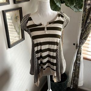 Short sleeve Anthropologie shirt